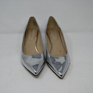 Kenneth Cole Riley 85 Silver Metallic Pointed Toe Heels 7M
